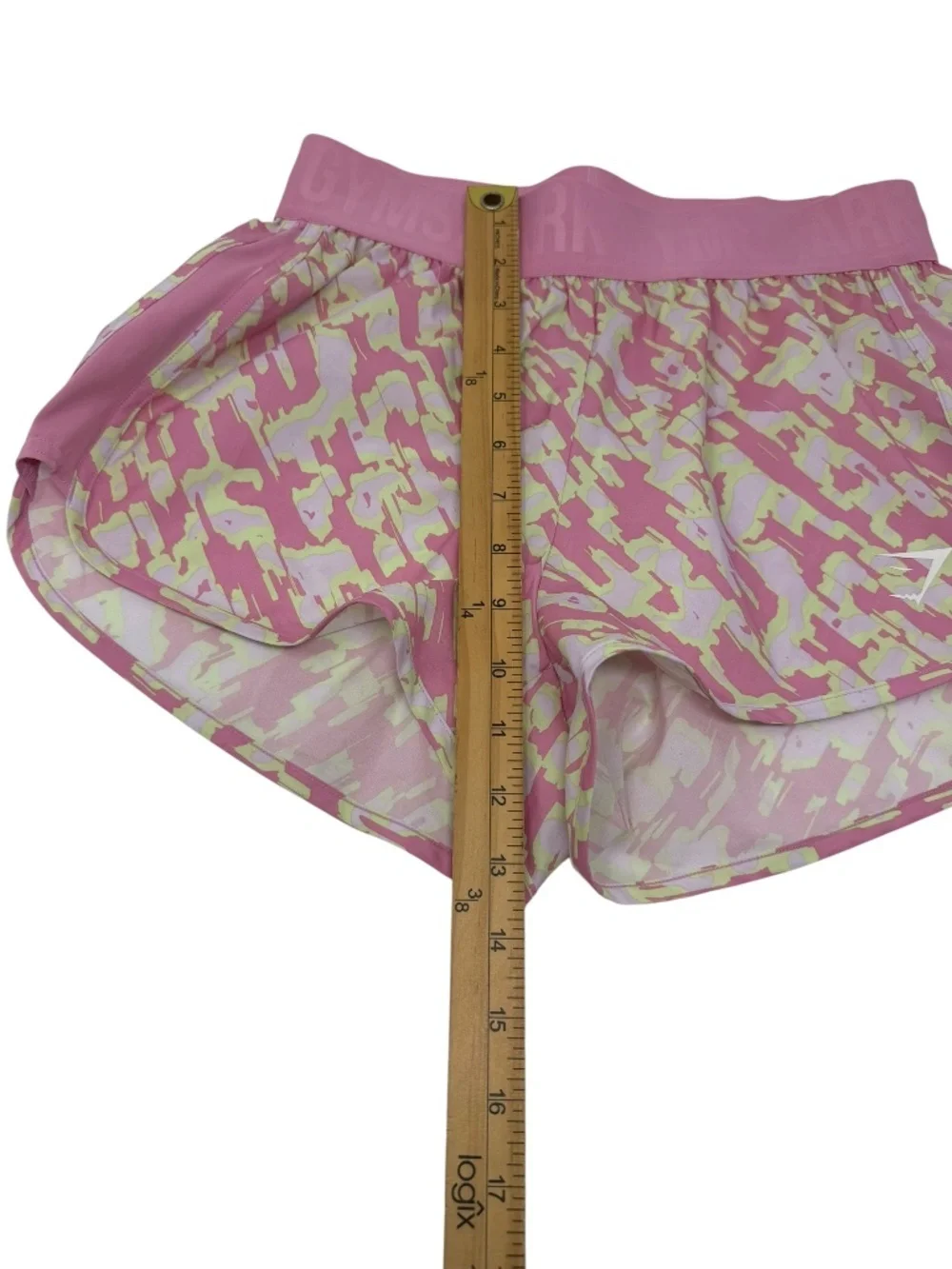Gymshark pink camo